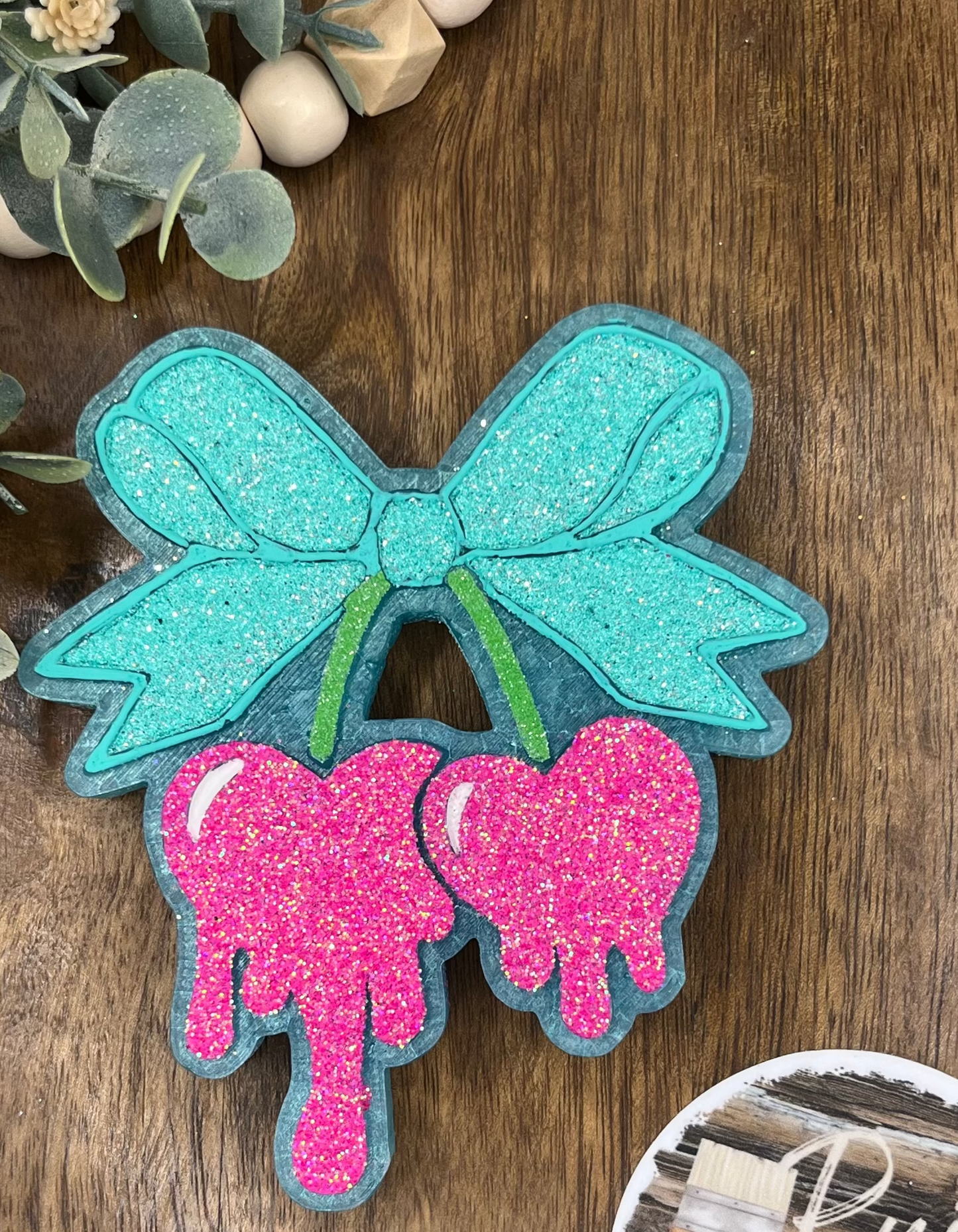 CHERRIES W/BOW