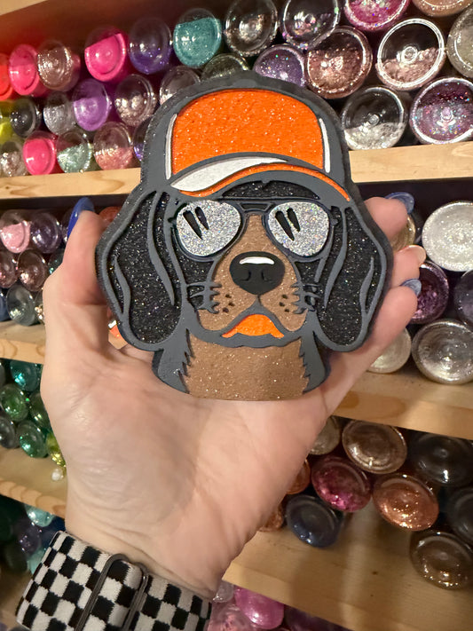 DOG/HAT