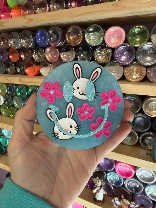 BUNNY/FLOWER ROUND