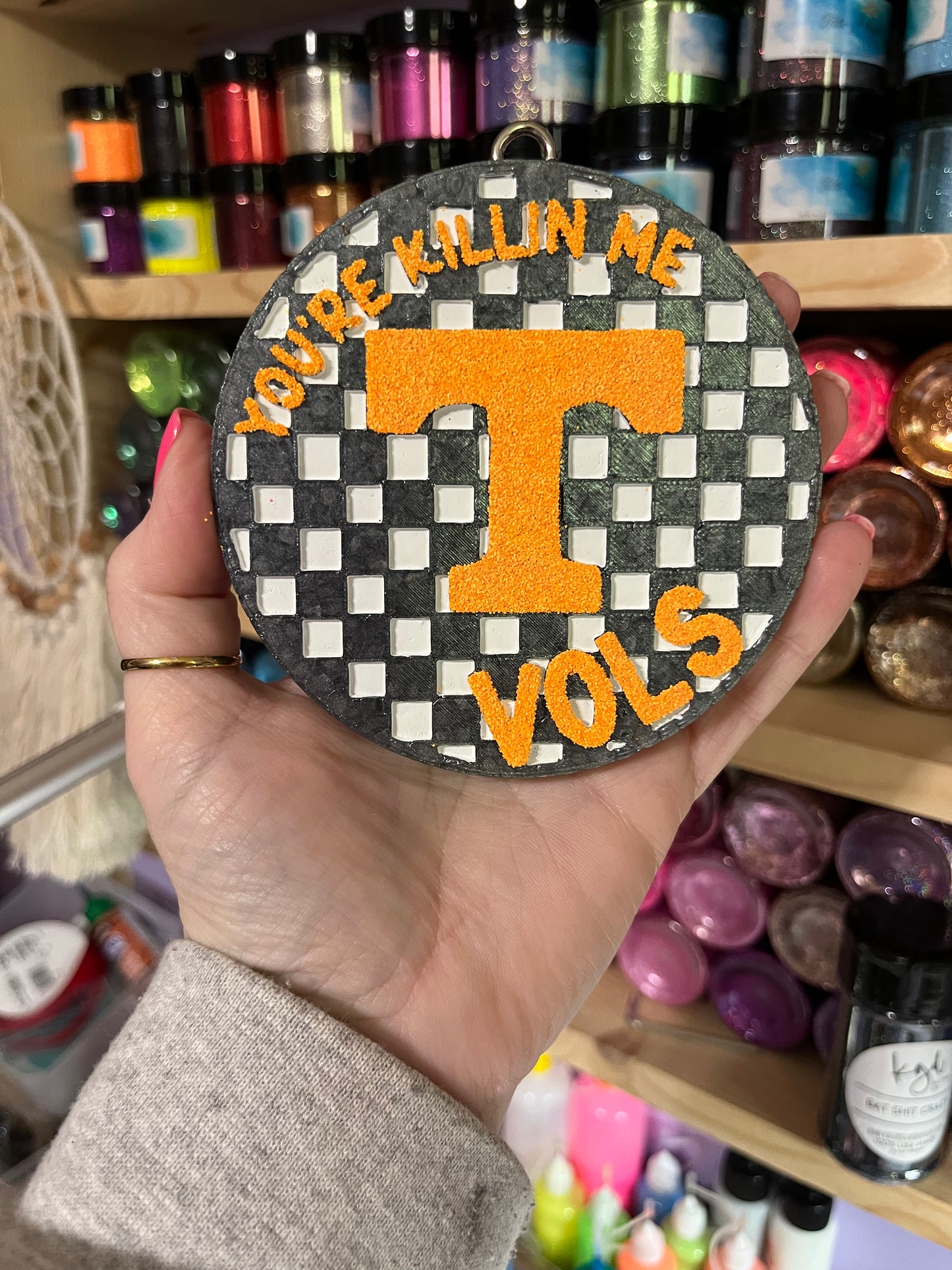 YOU'RE KILLING ME VOLS